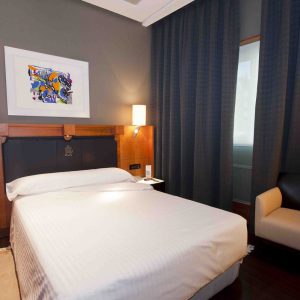 Hotel despedidas Vitoria (1) Hotel despedidas Vitoria